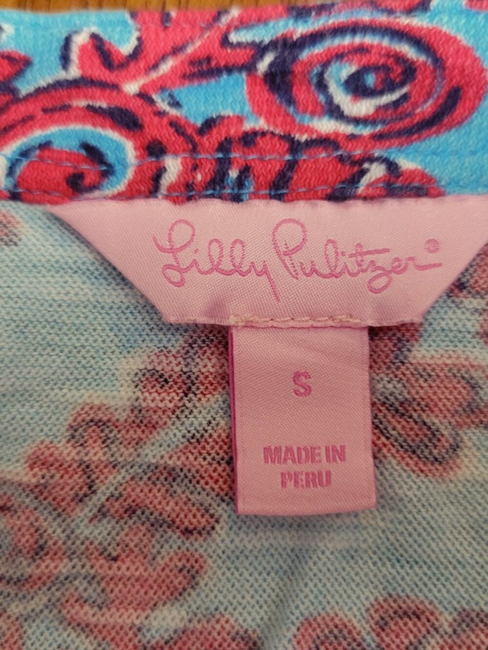 Lilly Pulitzer ~Sz S ~Westley Tunic w/ Braided Accent Shirt~Excellent Condition - Picture 9 of 9